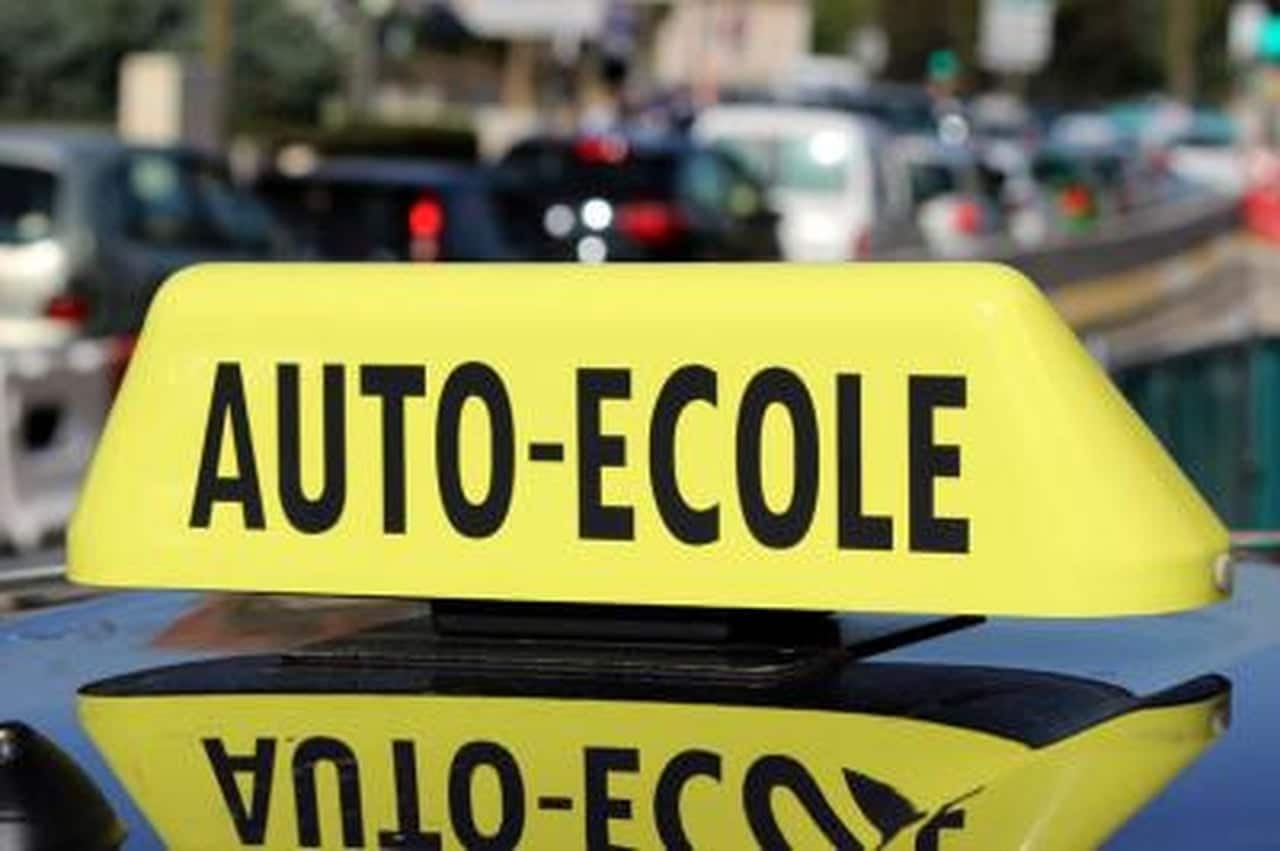 Quels sont les avantages d'un autoécole en ligne