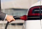 Combien consomme une voiture hybride